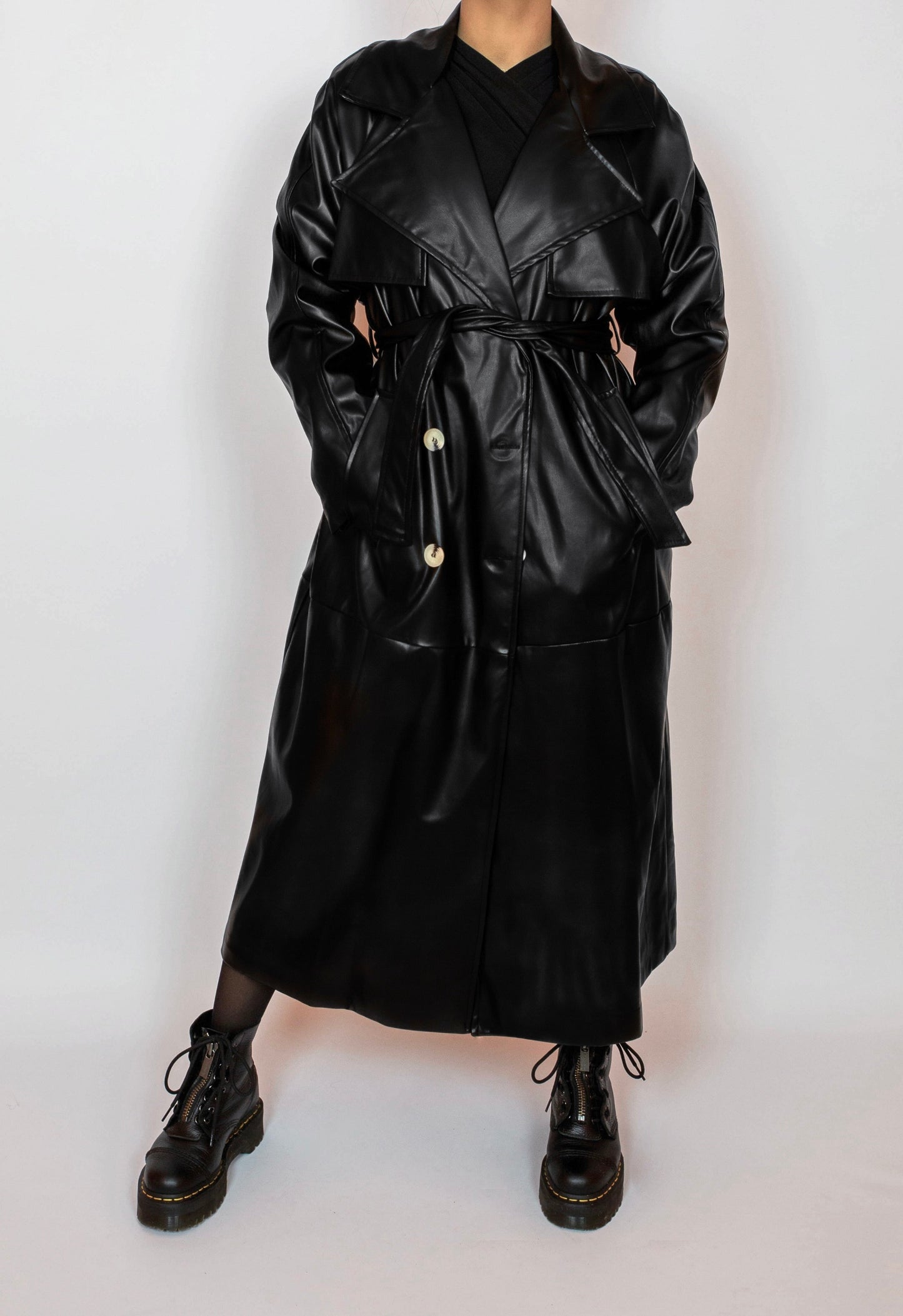 Trench noir en similicuir